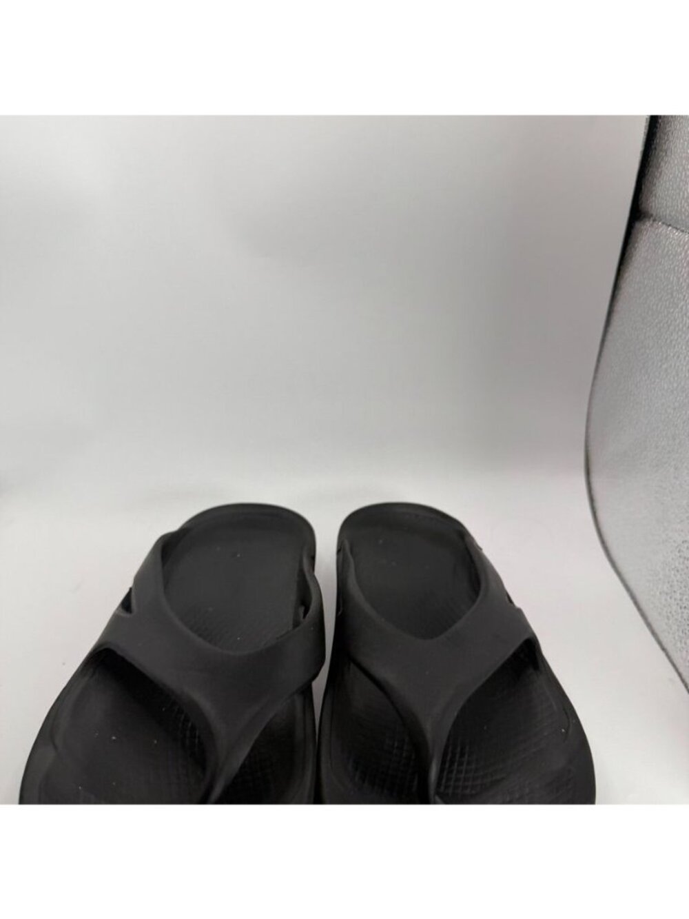 Oofos Ooriginal Black Recovery Sandals EU 37 Womens Size 6 Flip Flops - Picture 2 of 8